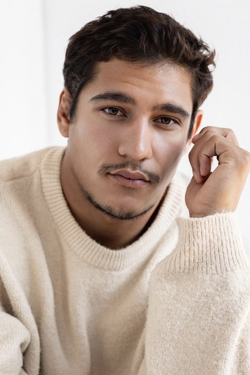 Gabriel Robles profile