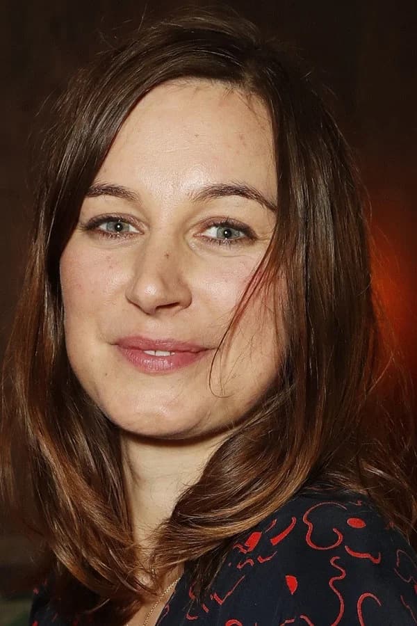 Pippa Nixon profile