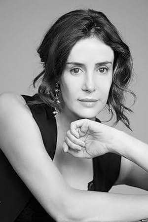 Cristina Campuzano profile