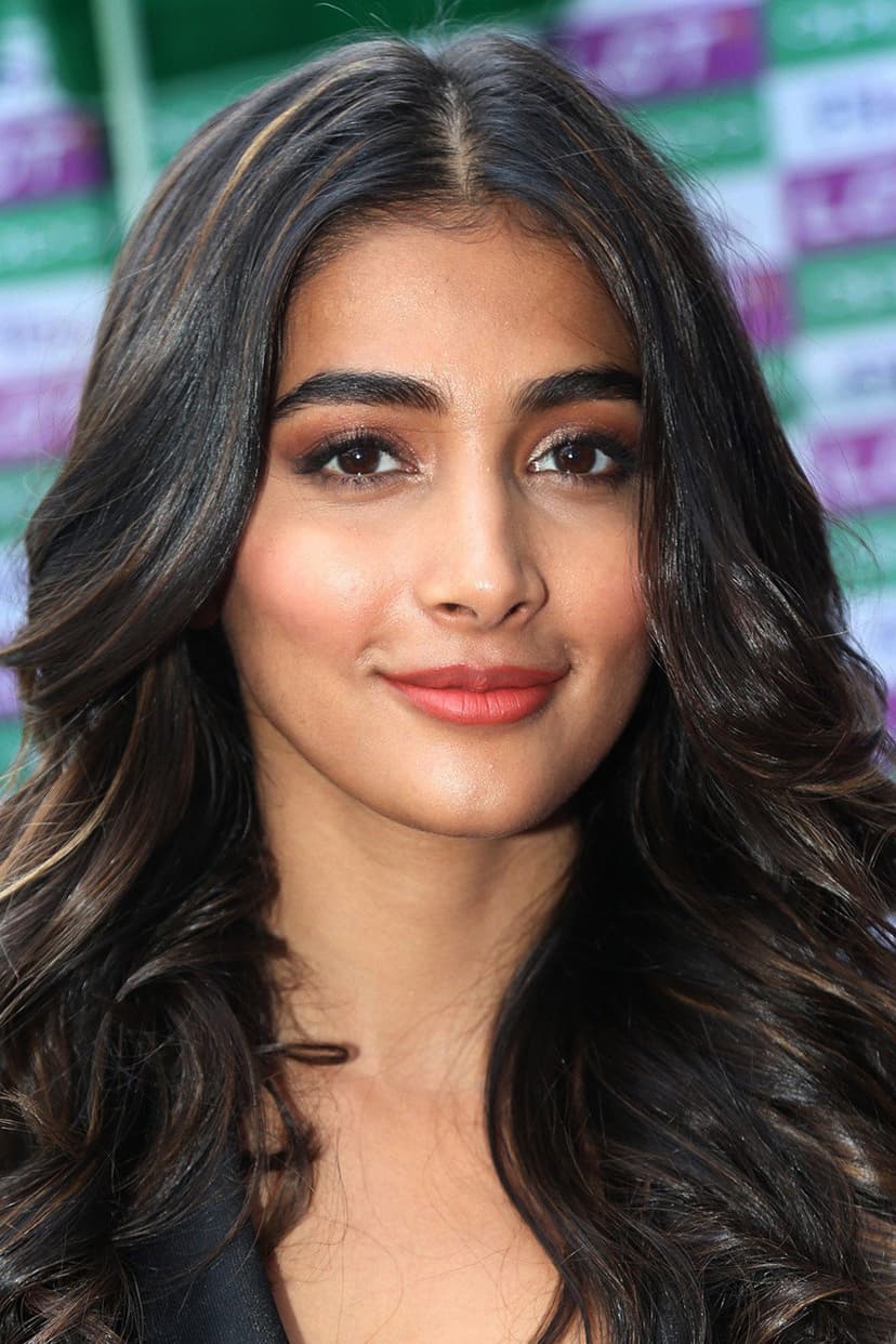 Pooja Hegde profile