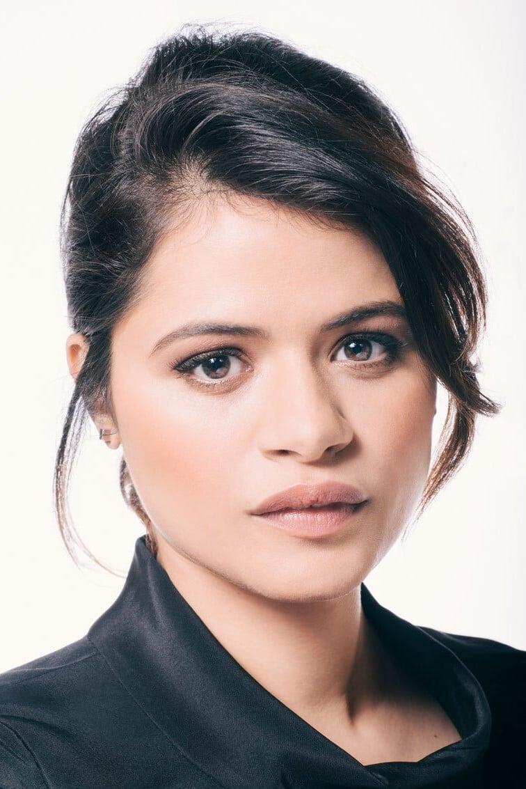 Melonie Diaz profile