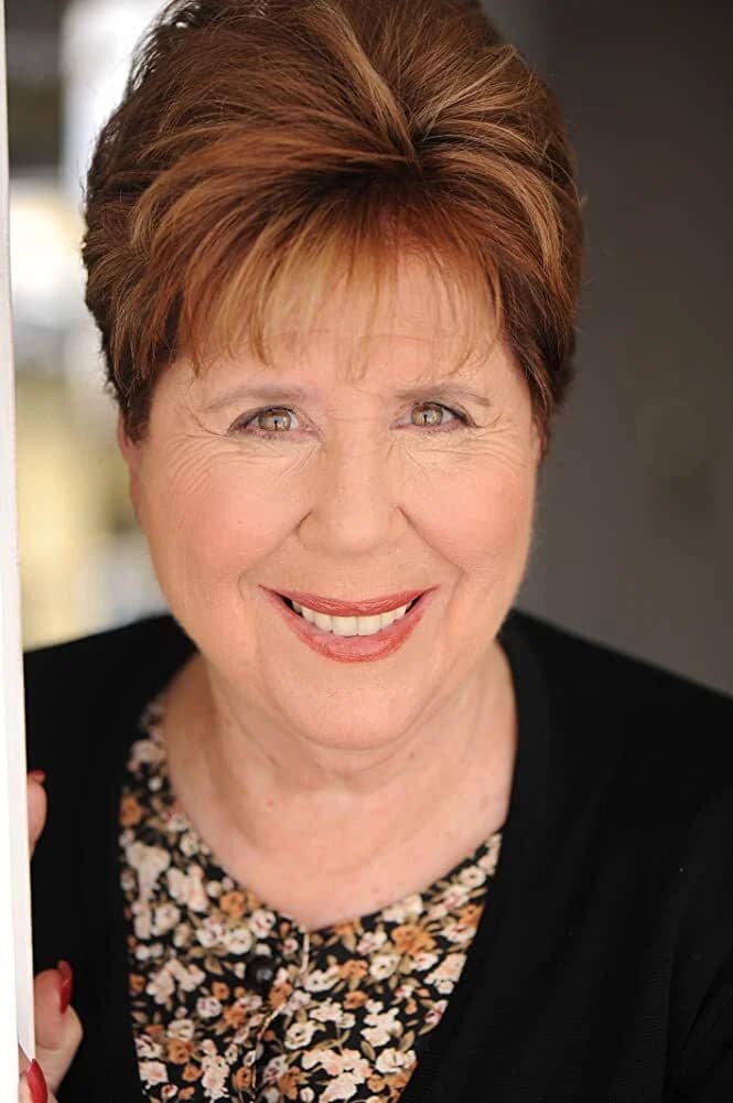 Helen Siff profile