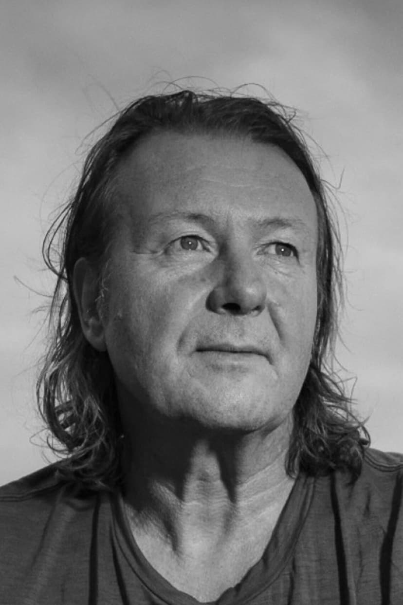 Svein Østvik profile