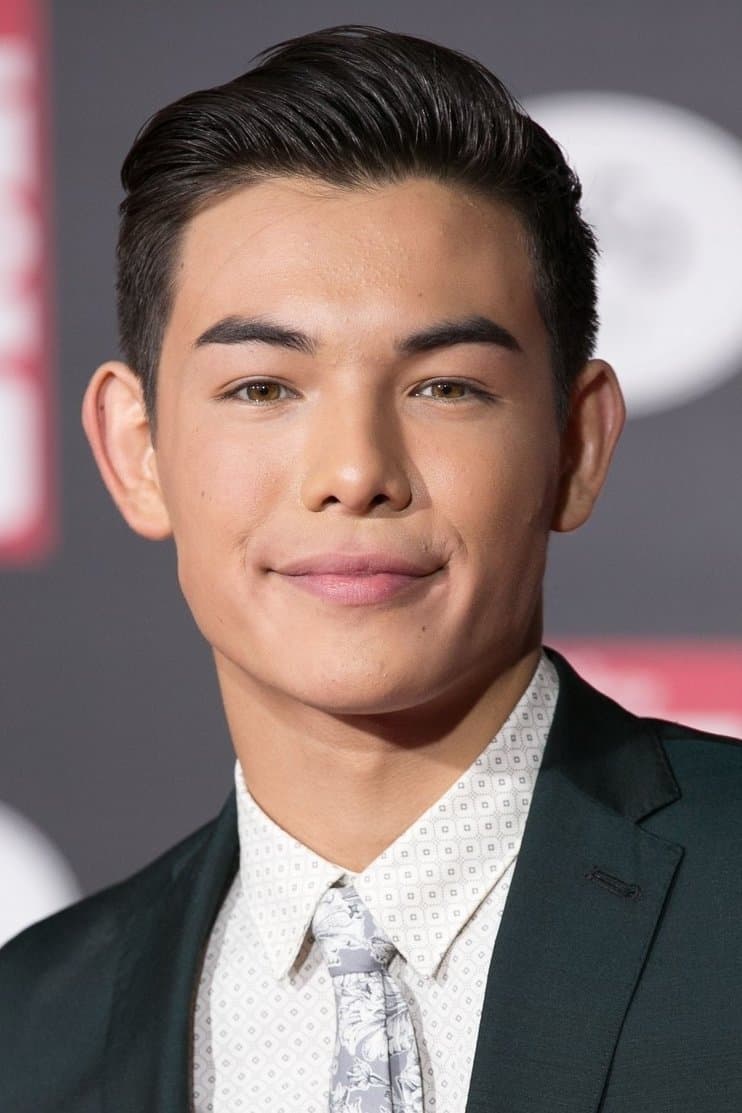 Ryan Potter profile