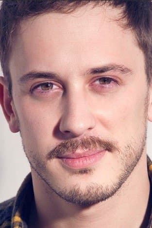 Elio González profile