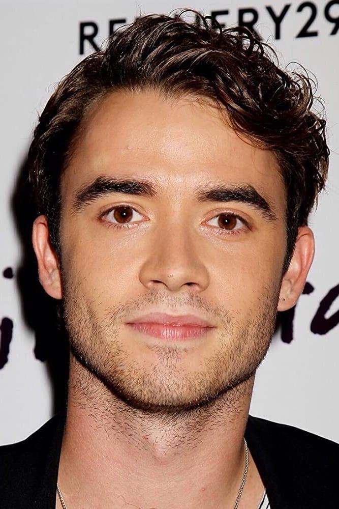 Jamie Blackley profile