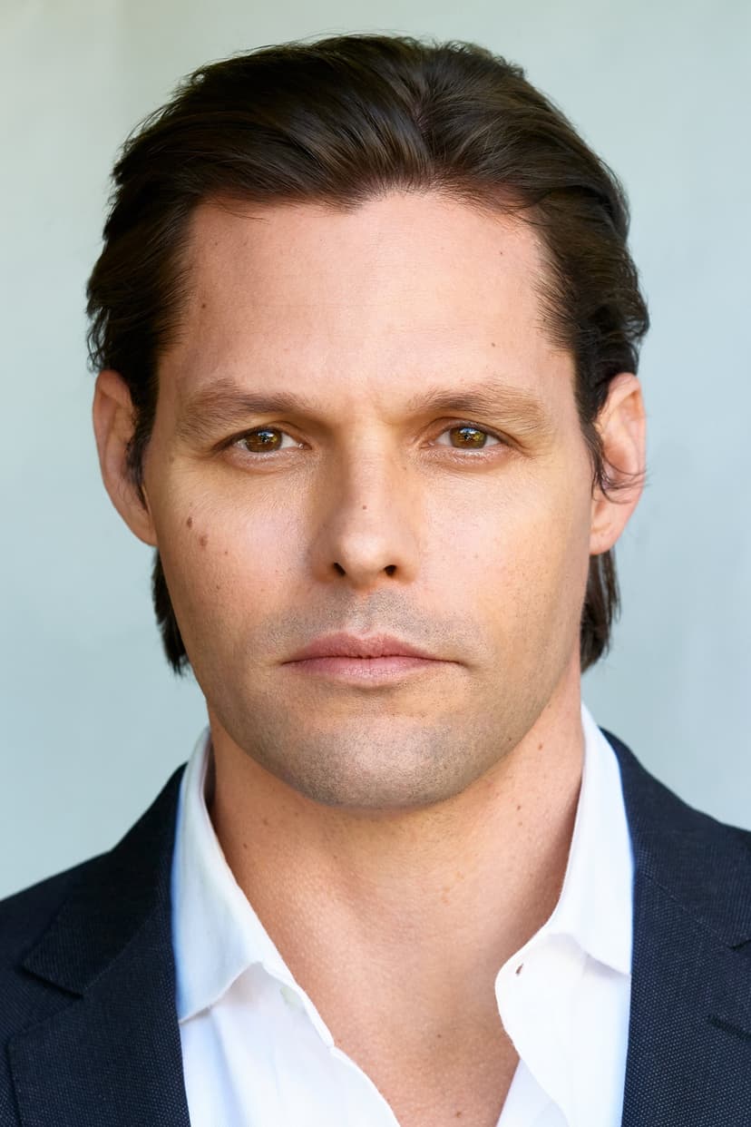 Justin Bruening profile