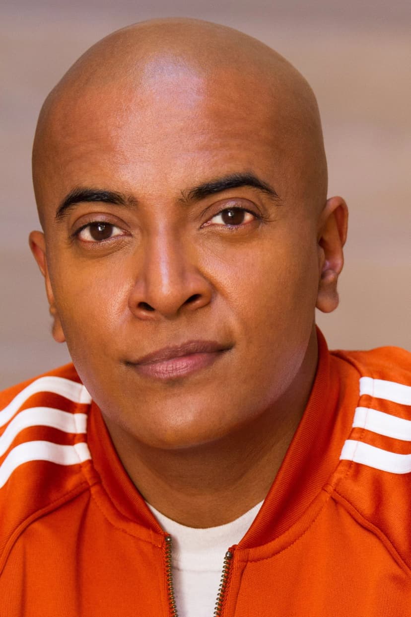 D'Lo profile