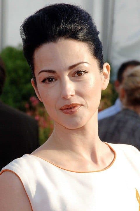 Julie Dreyfus profile