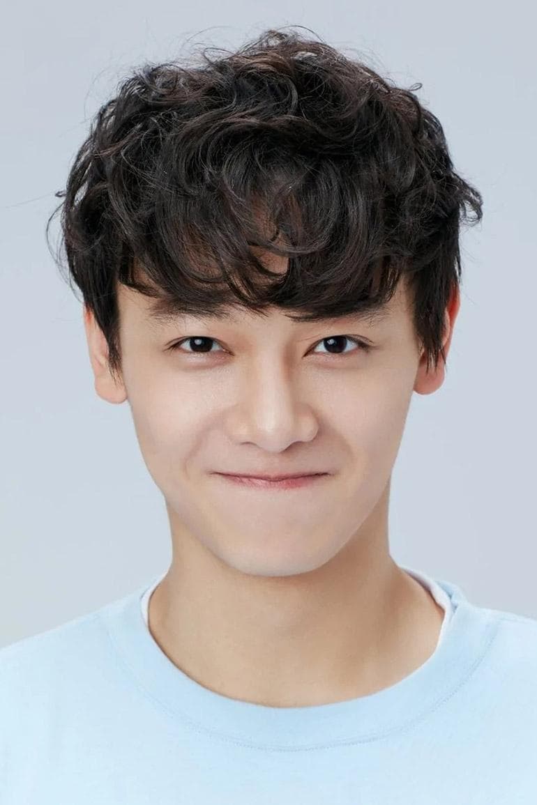 Qiu Shilun profile