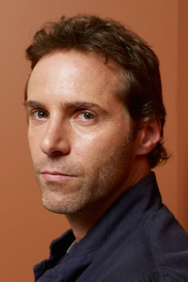 Alessandro Nivola profile