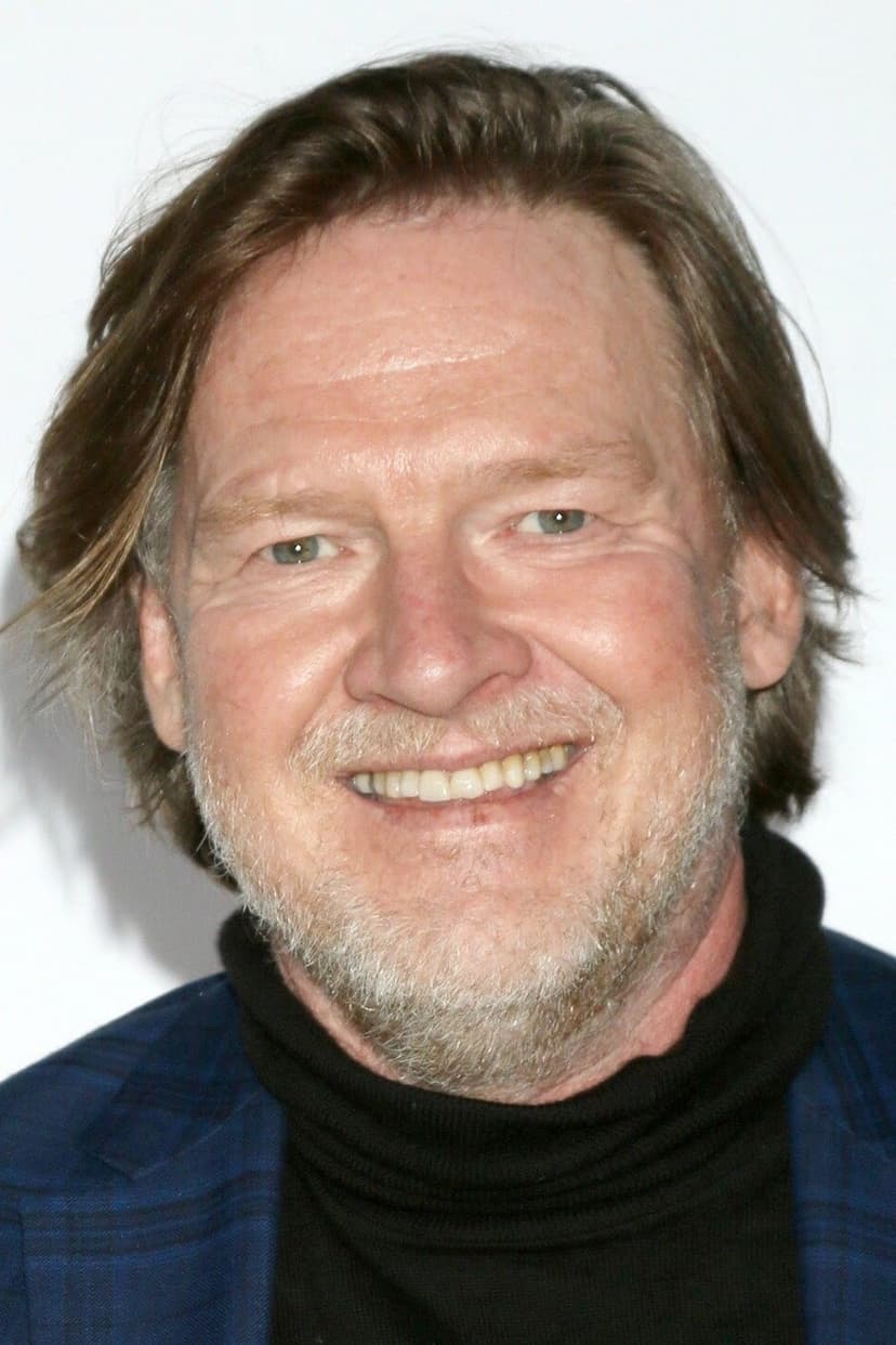 Donal Logue profile