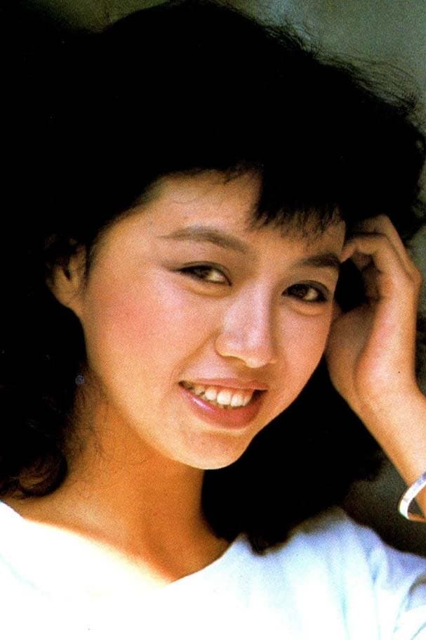 Joan Tong Lai-Kau profile