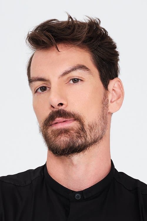 Yiannis Koukourakis profile