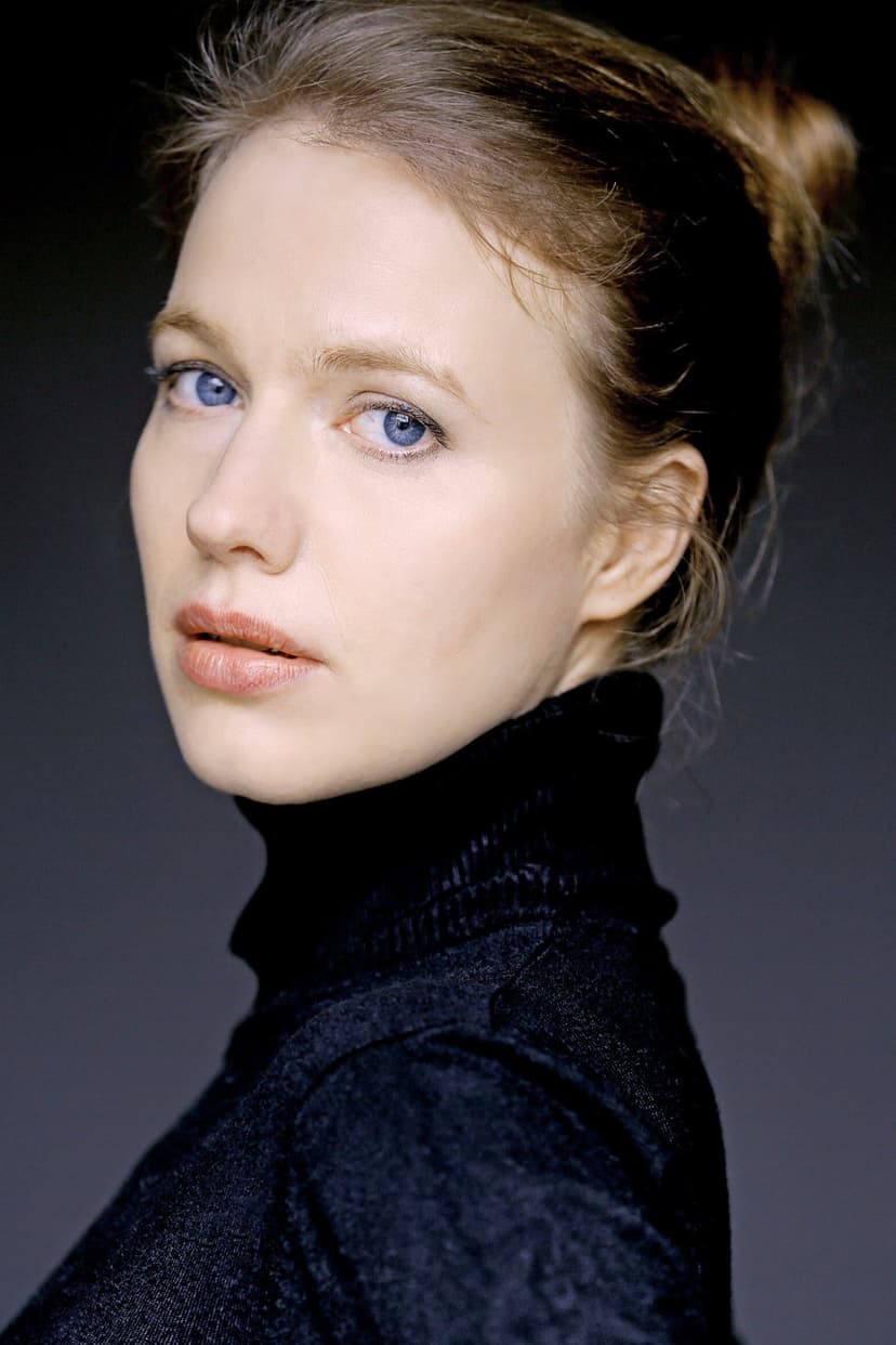 Anna Brüggemann profile
