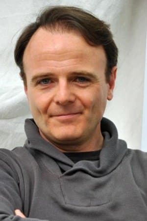 Luis Machín profile