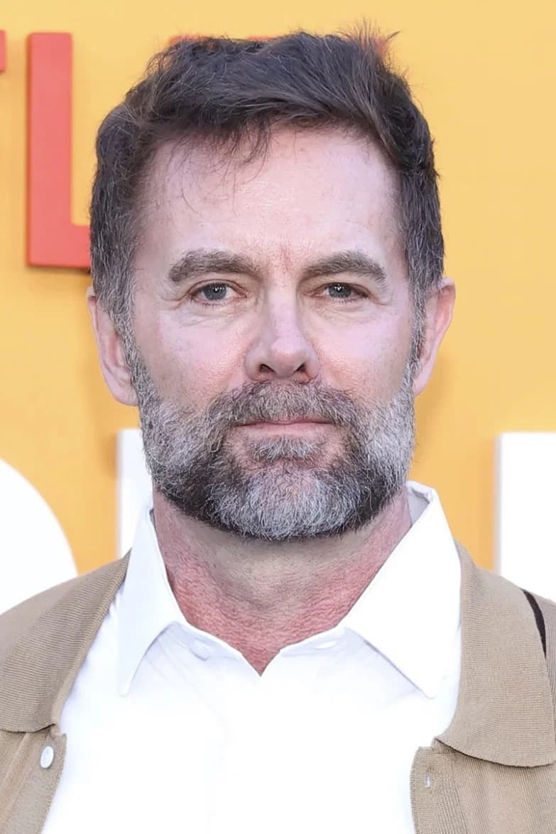 Garret Dillahunt profile