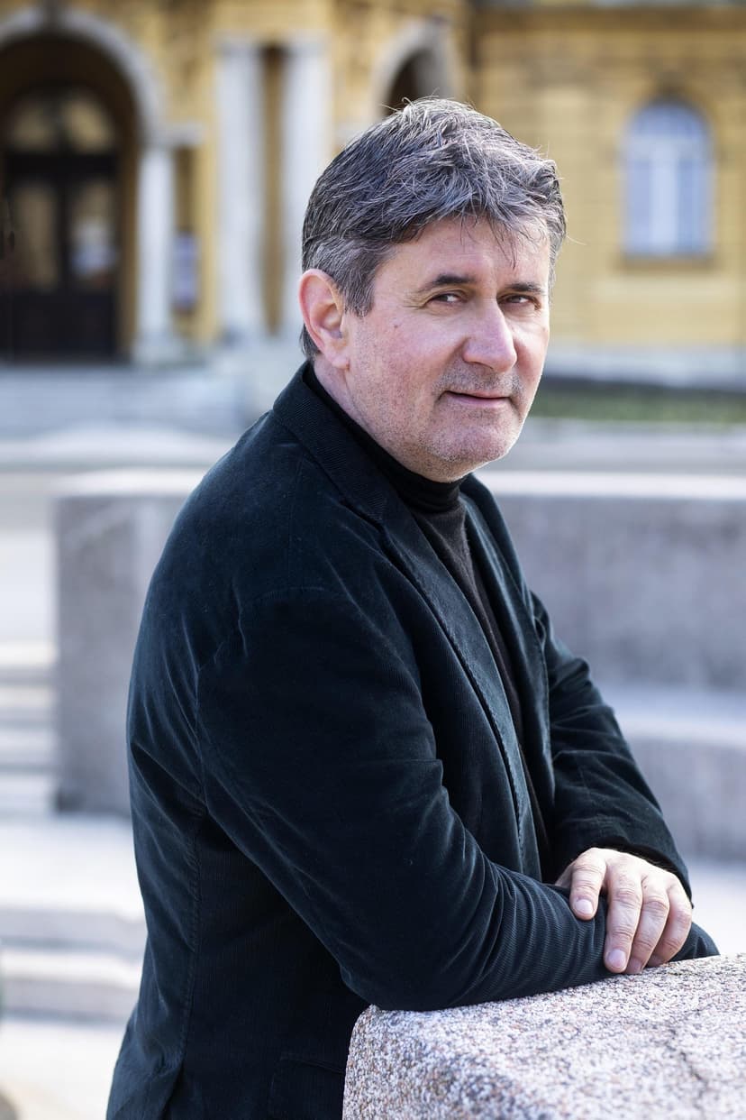 Vedran Mlikota profile