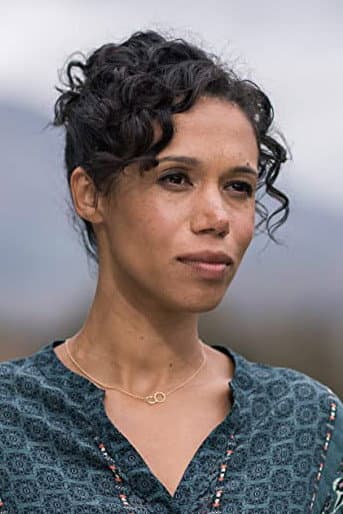 Vinette Robinson profile