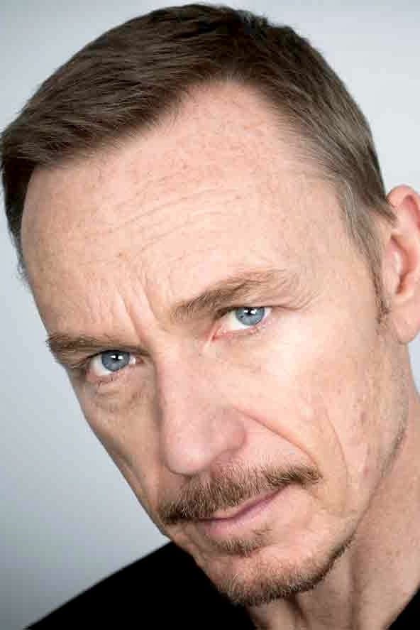 Ben Daniels profile