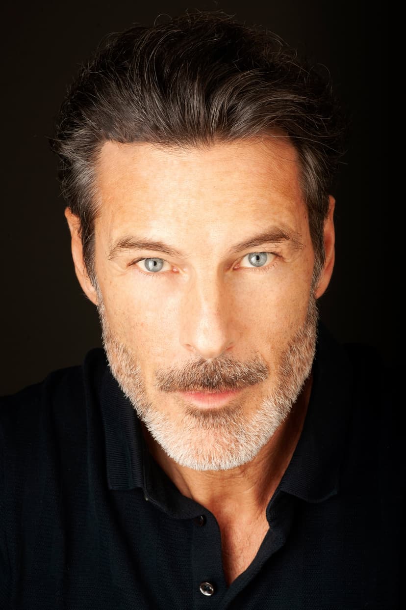 Paulo Pires profile