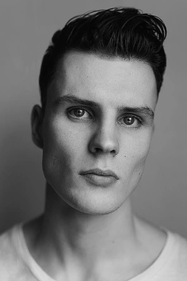 Nicholas Nunn profile