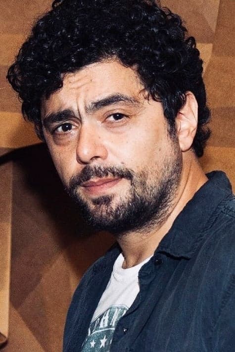 Alberto Ajaka profile
