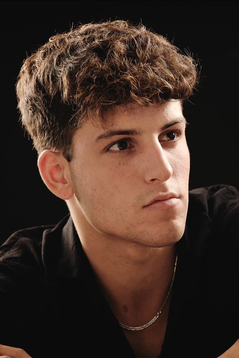 Gerard Larrondo profile
