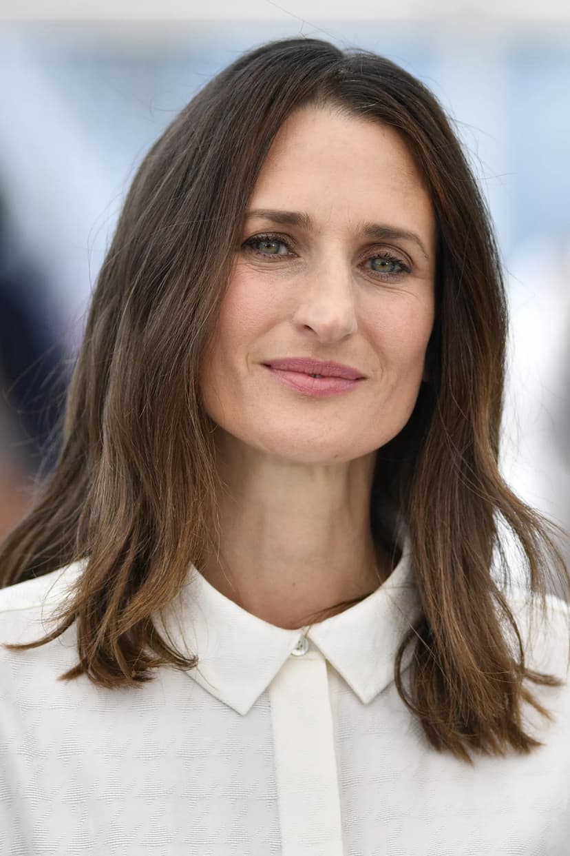 Camille Cottin profile