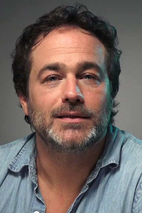 Gastón Pauls profile