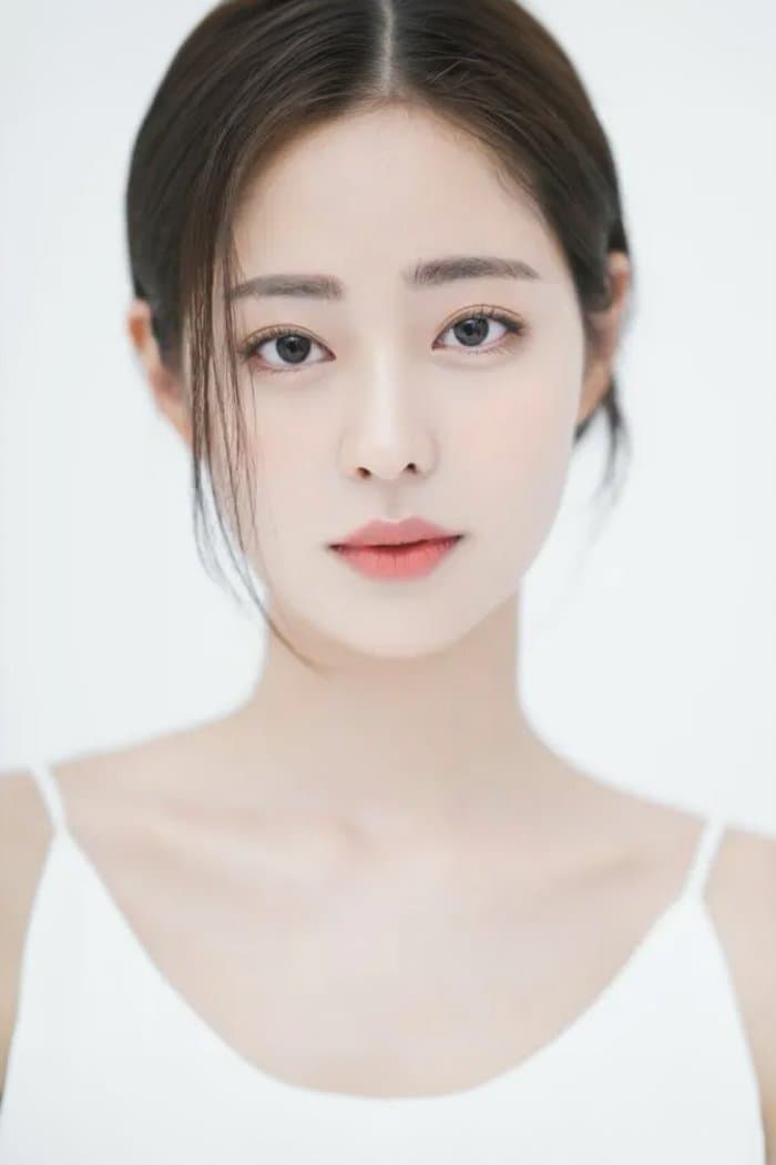 Shin Seul-ki profile