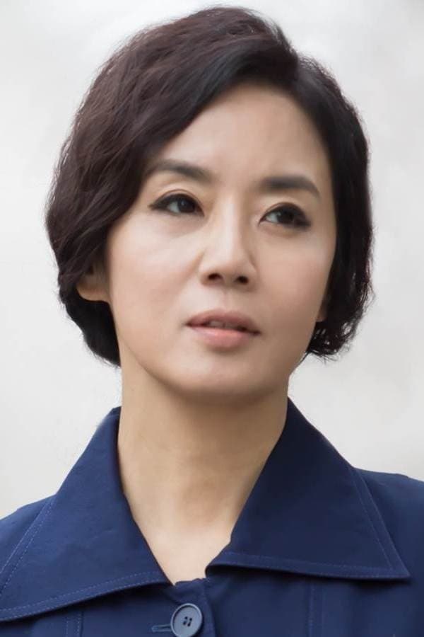 Jo Kyung-sook profile