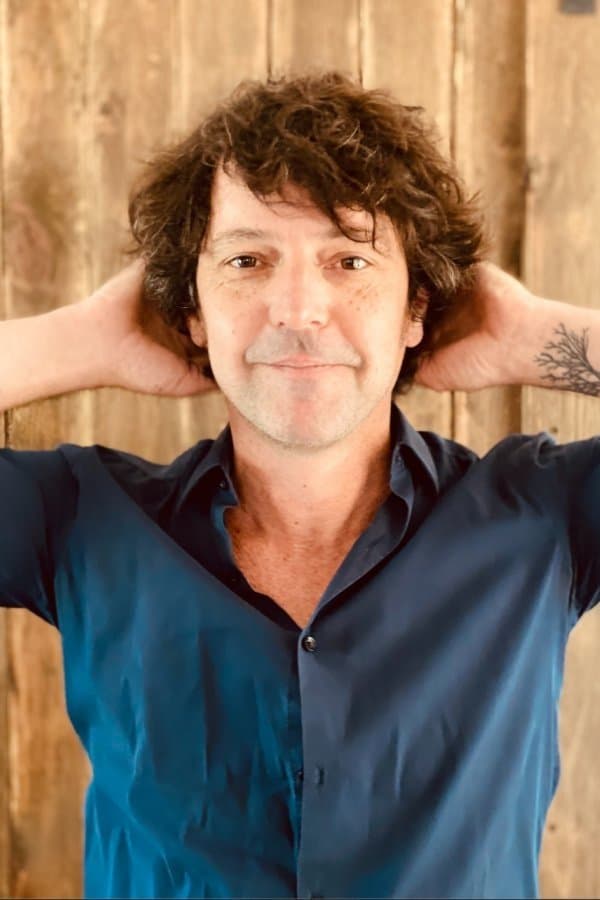 Ernesto Rowe profile