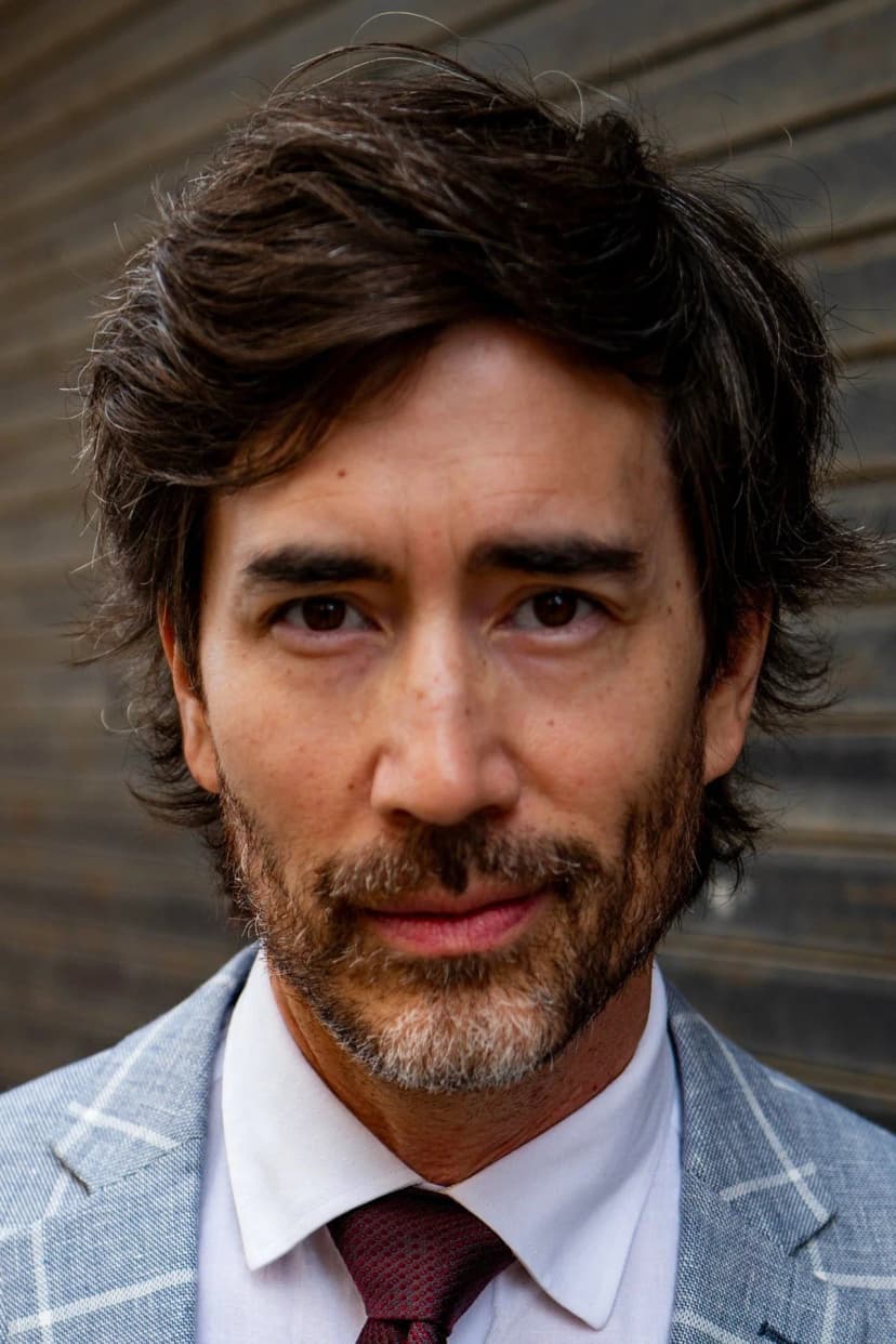 Andrew Roach profile