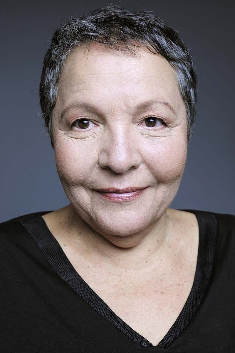 Maria Simões profile