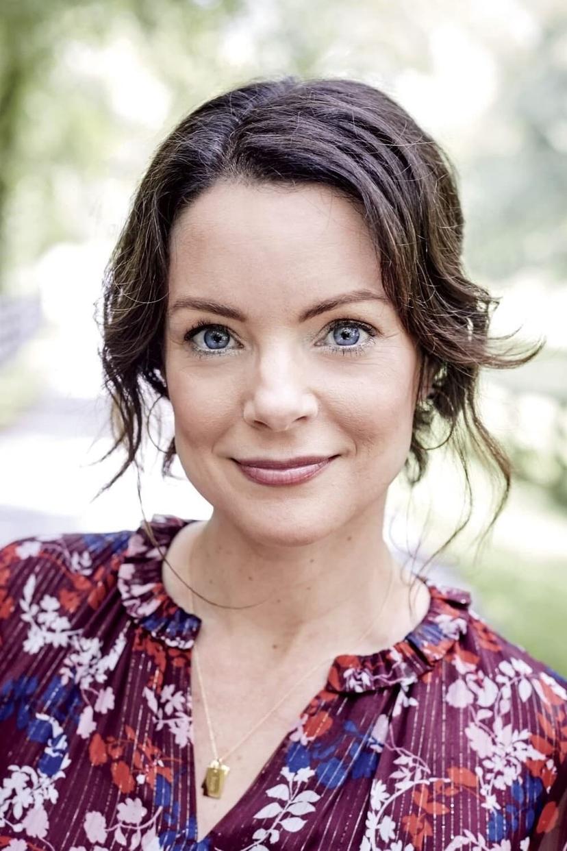 Kimberly Williams-Paisley profile