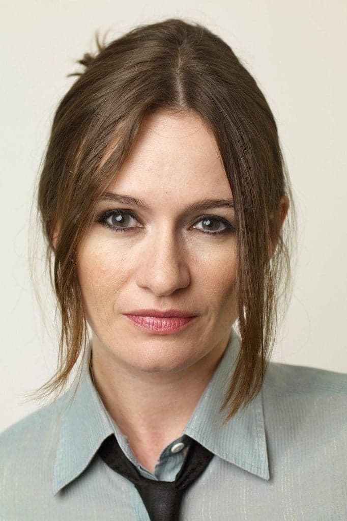 Emily Mortimer profile