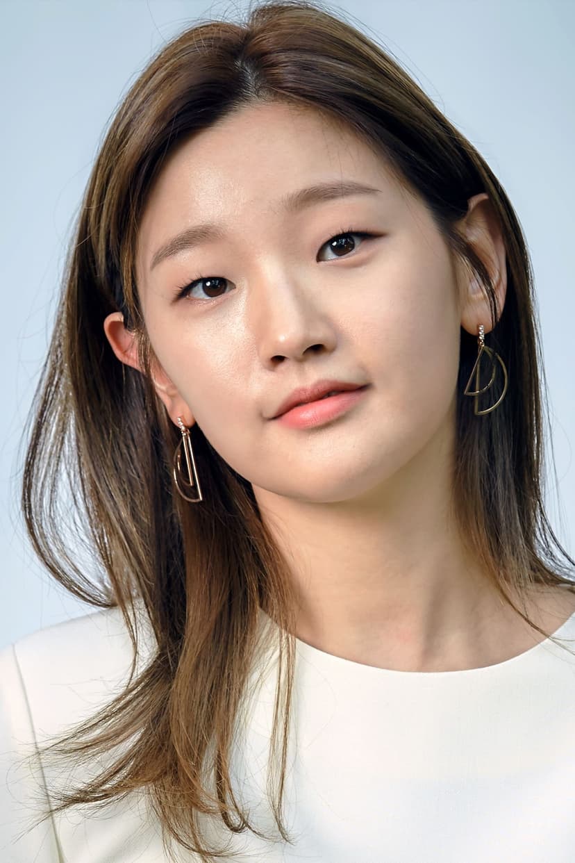 Park So-dam profile