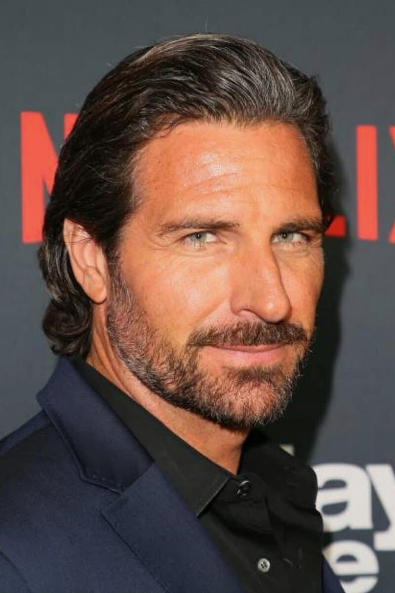 Ed Quinn profile