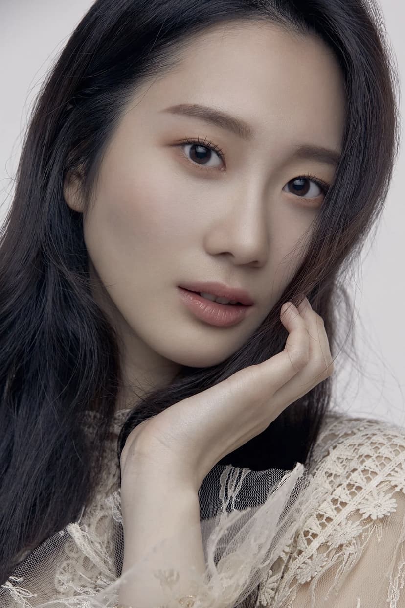 Chae Seo-eun profile