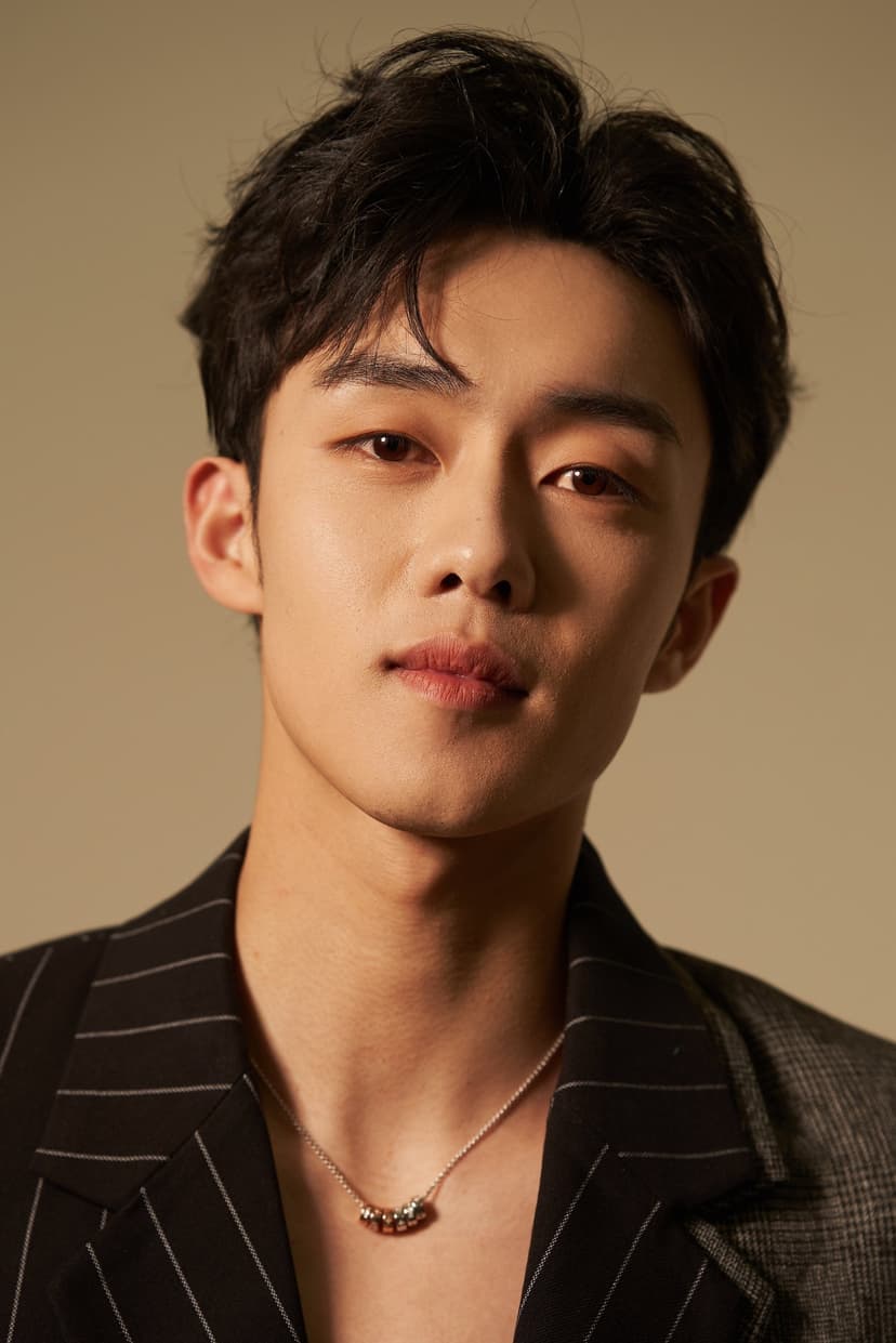 Kou Weilong profile