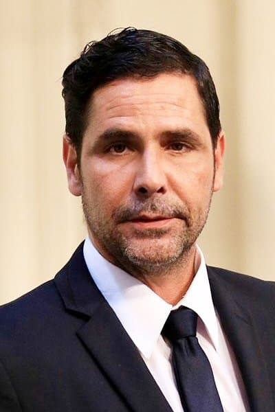 Juan Falcón profile