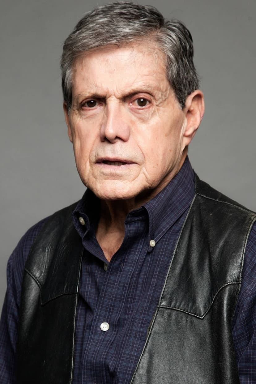Héctor Bonilla profile