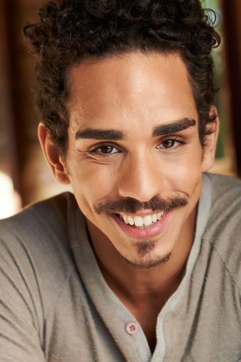 Ray Santiago profile