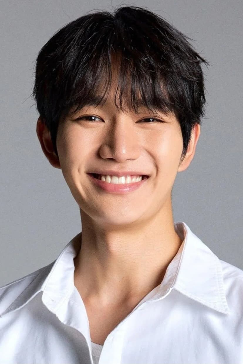 Youn Sang-hyun profile
