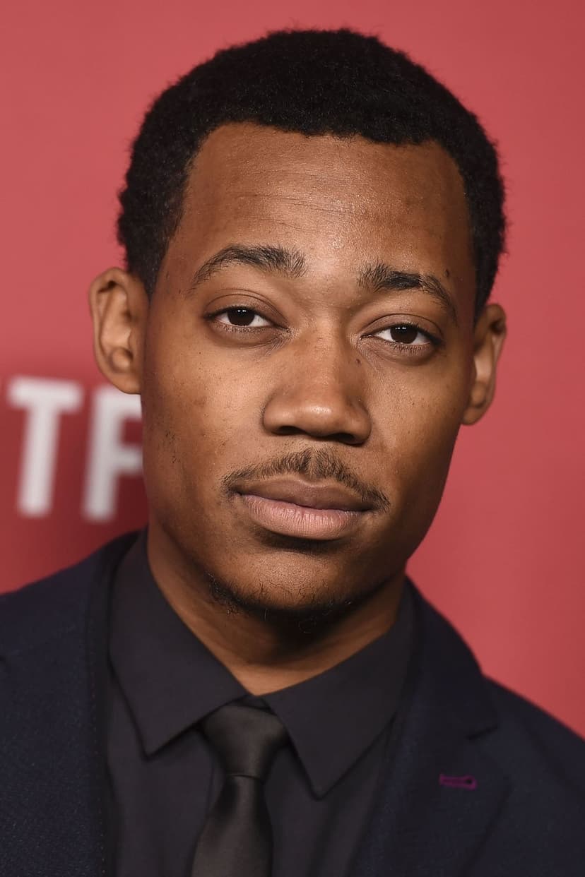 Tyler James Williams profile