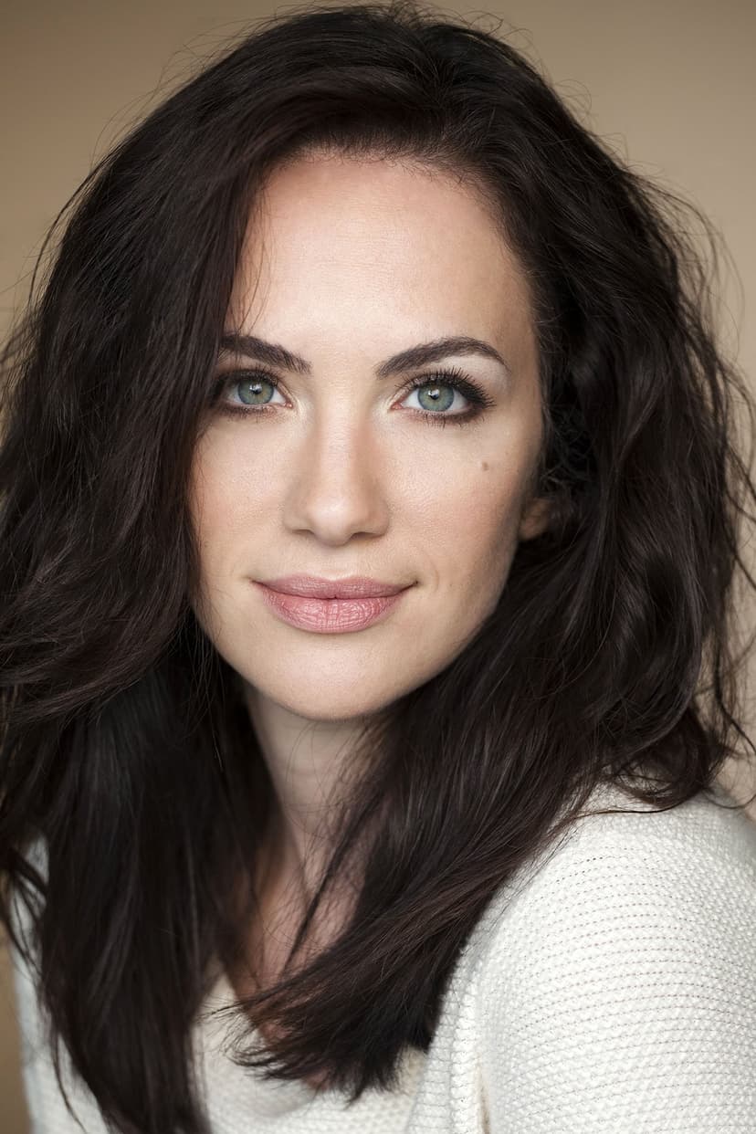 Kate Siegel profile