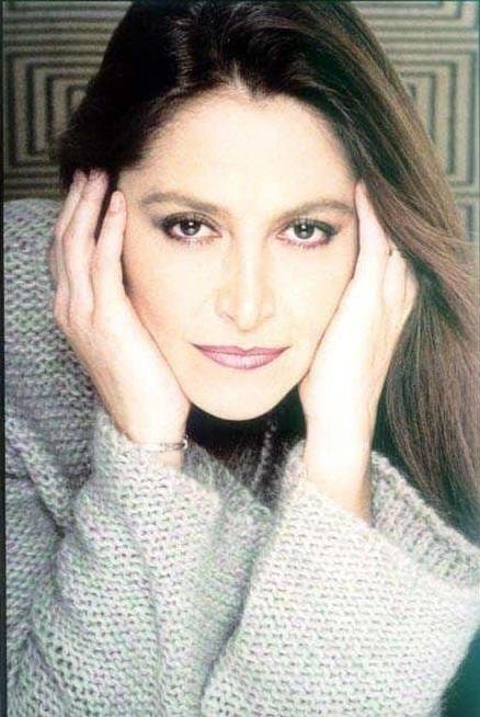 Daniela Romo profile