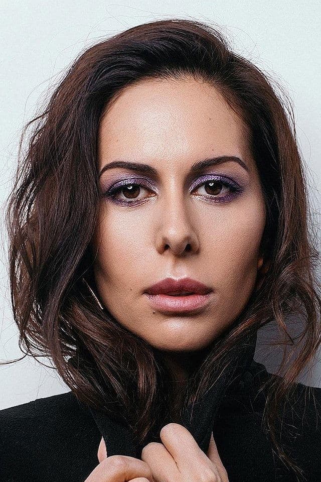 Sabina Akhmedova profile