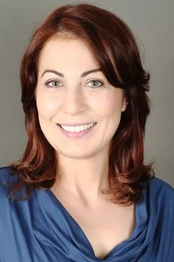 Selda Özbek profile